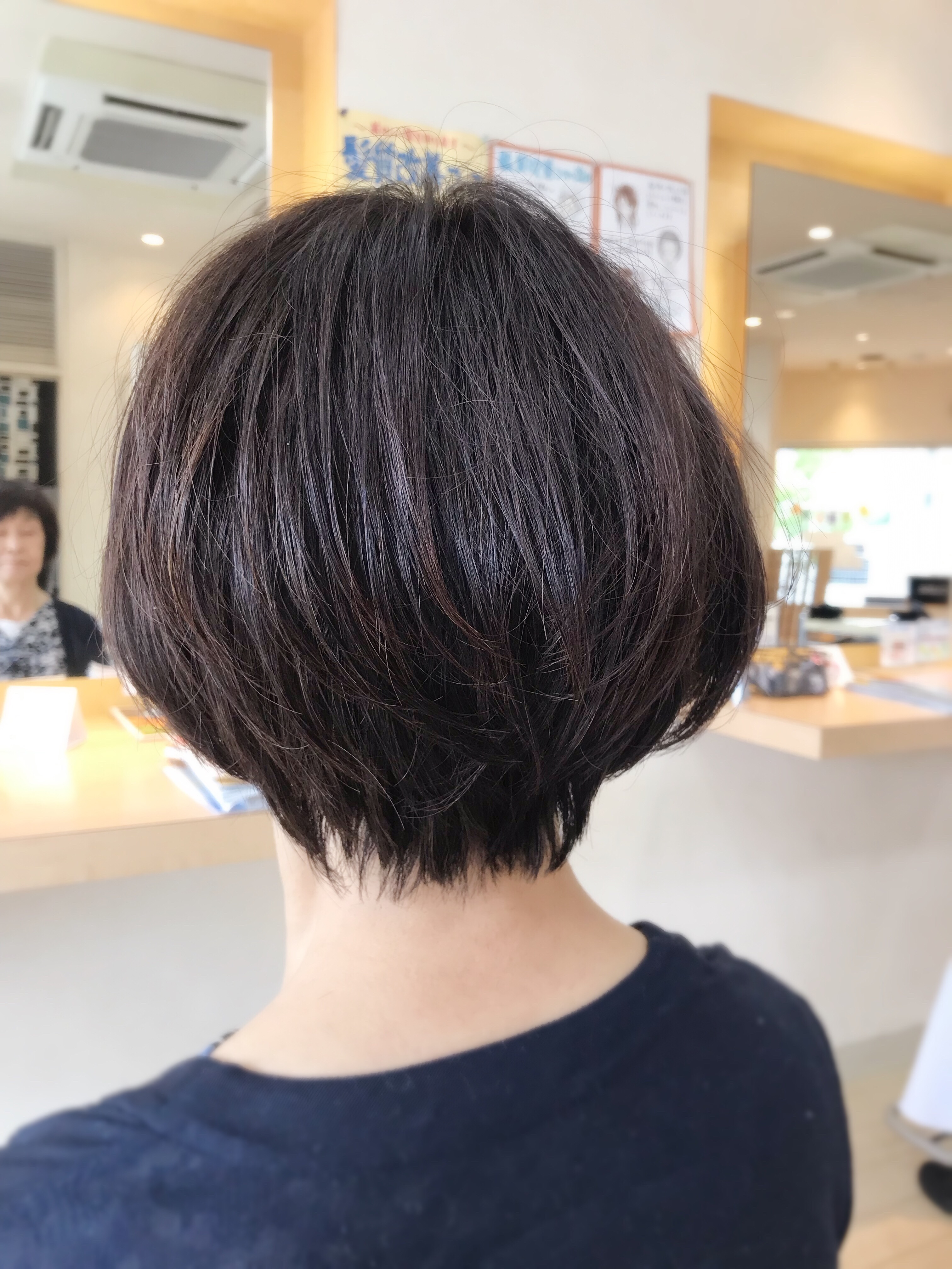 軽いボブ