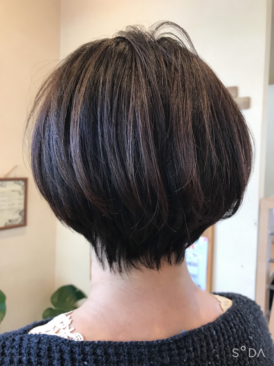 大人くびれショート